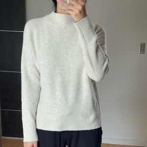 Uniqlo Mock Neck Sweater